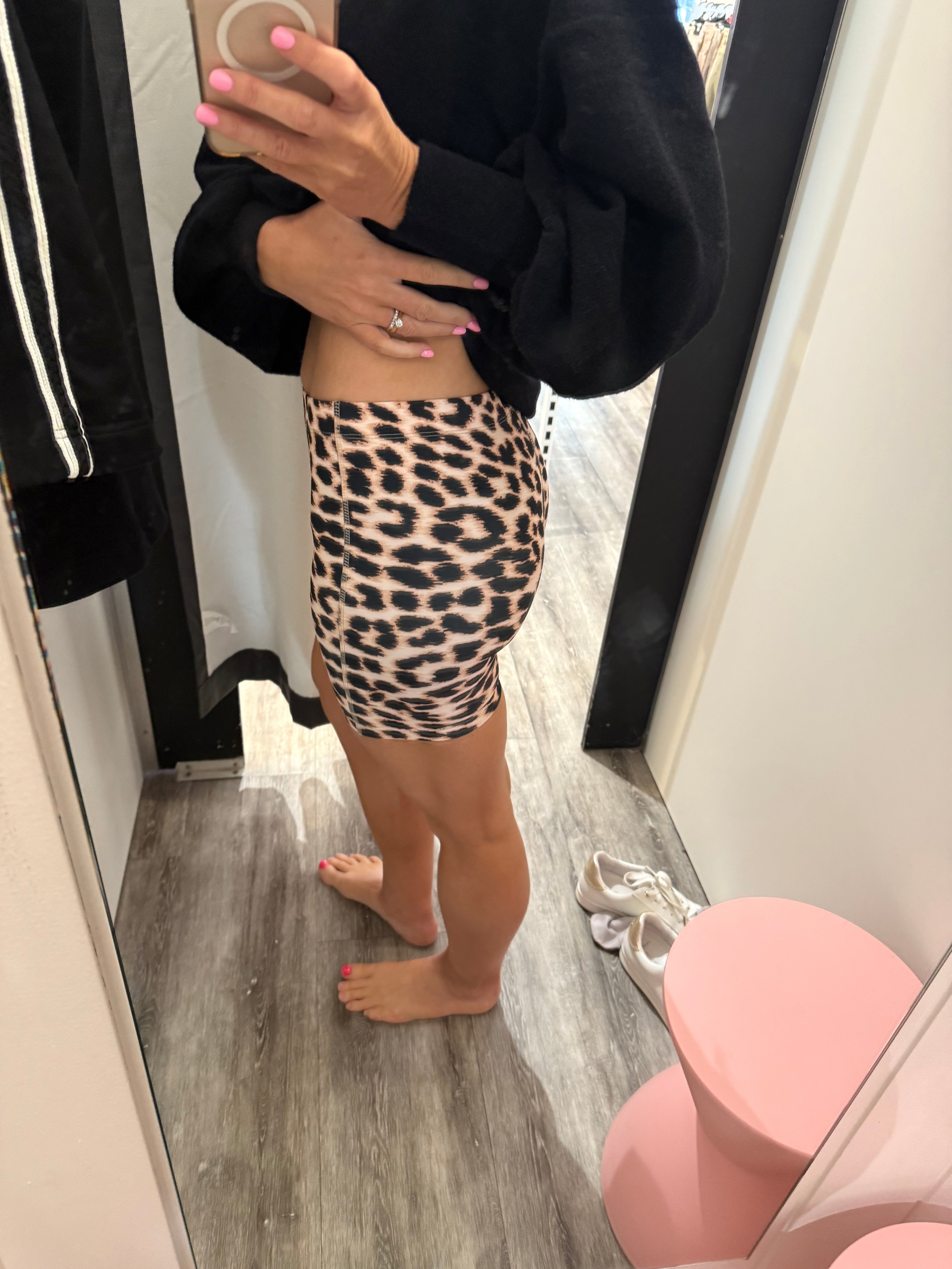 OLLY ATHLETIC PRINTED SHORT SKINS - LADIES