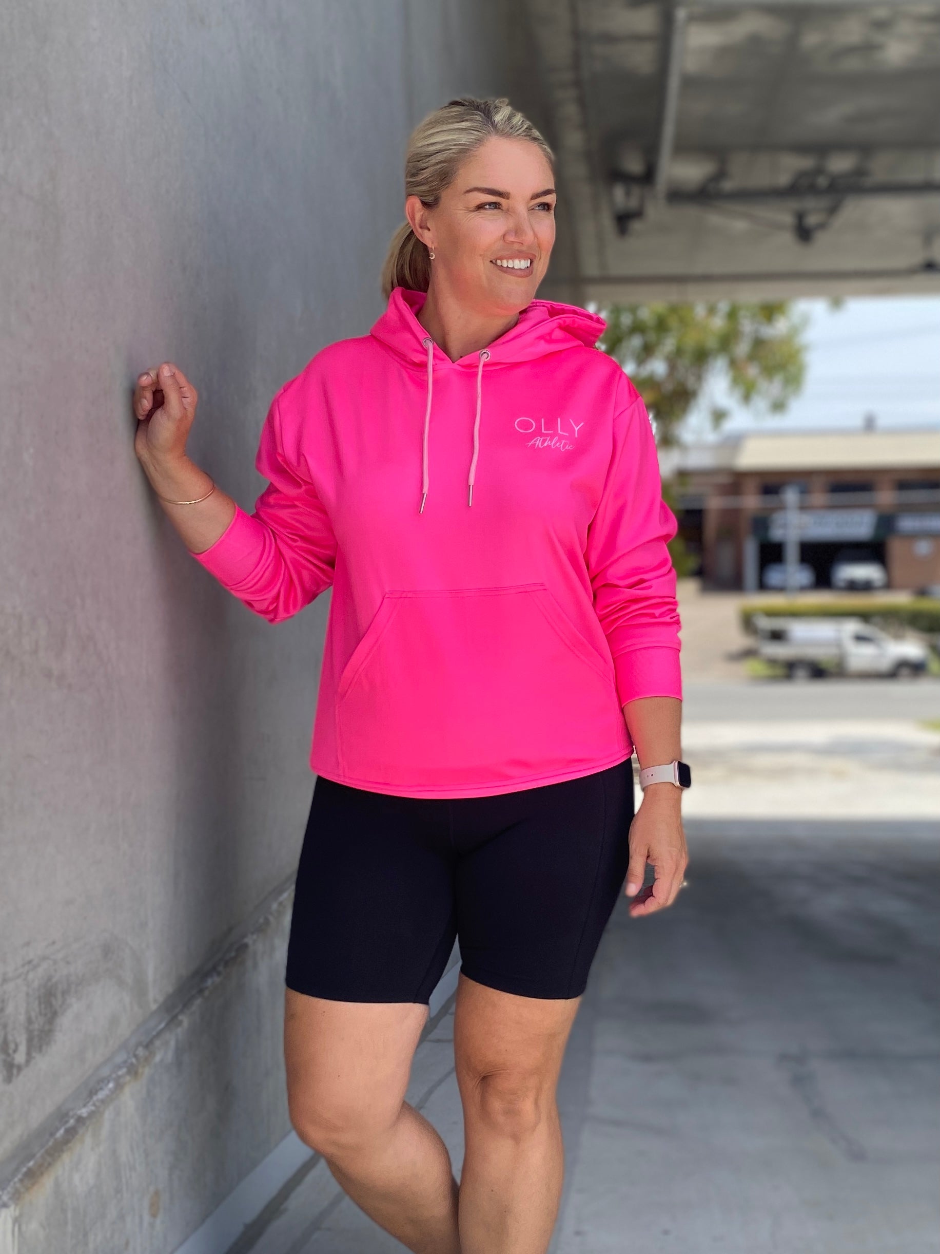 OLLY ATHLETIC TRAINING HOODIE - ADULTS